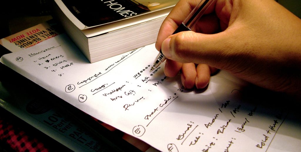 Aprenda Como Escrever Artigos Para Internet e Blogs em 10 Passos Simples!